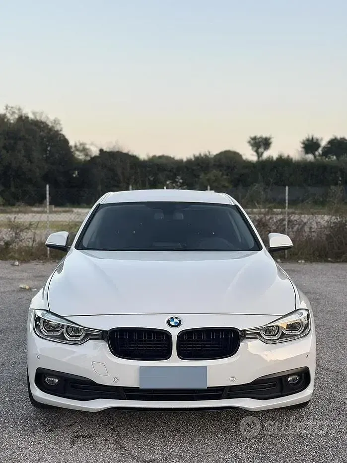 Usata BMW 318 Sport Line 150 CV (110 kW) 2018 Bianco Station wagon