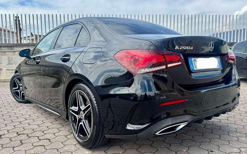 Usata Mercedes A200 Premium 150 CV (110 kW) 2020 Nero Berlina