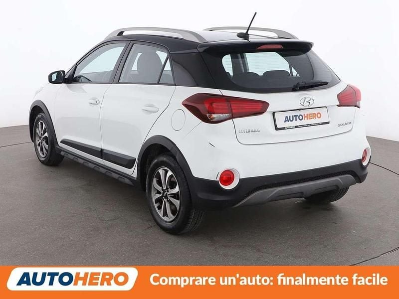 Usata Hyundai i20 101 CV (74 kW) 2020 Bianco Utilitaria