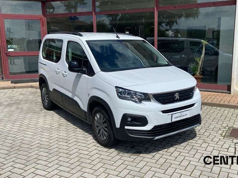 Bianco banchisa Usata 2023 Peugeot Rifter Allure Monovolume | 21.700 € (Super prezzo) - Immagine 1/4