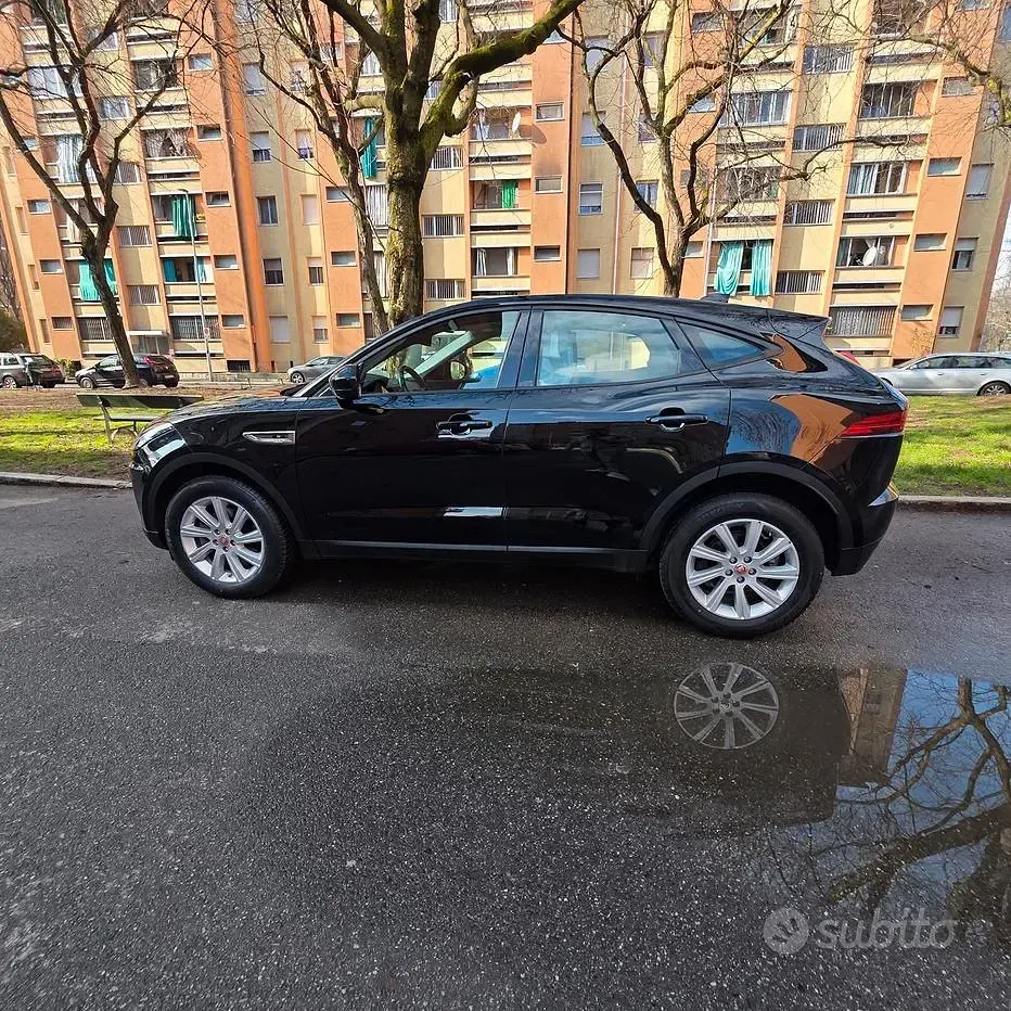 Usata Jaguar E-Pace 150 CV (110 kW) 2018 Nero SUV