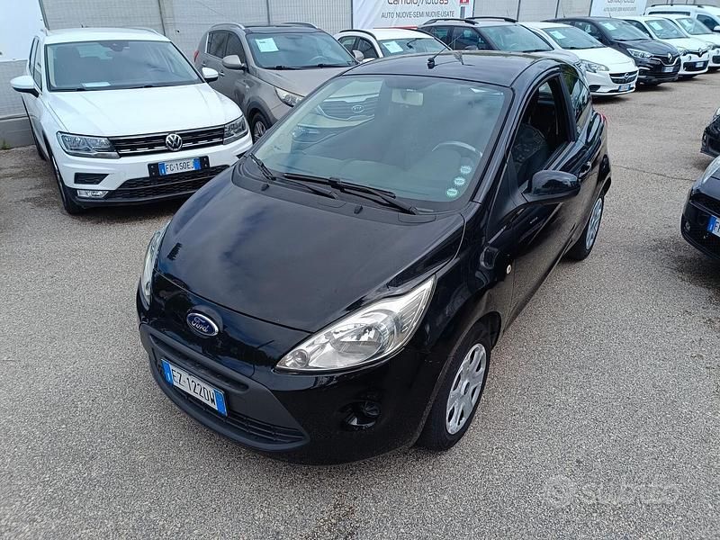Usata Ford Ka 69 CV (50 kW) 2015 Nero Utilitaria