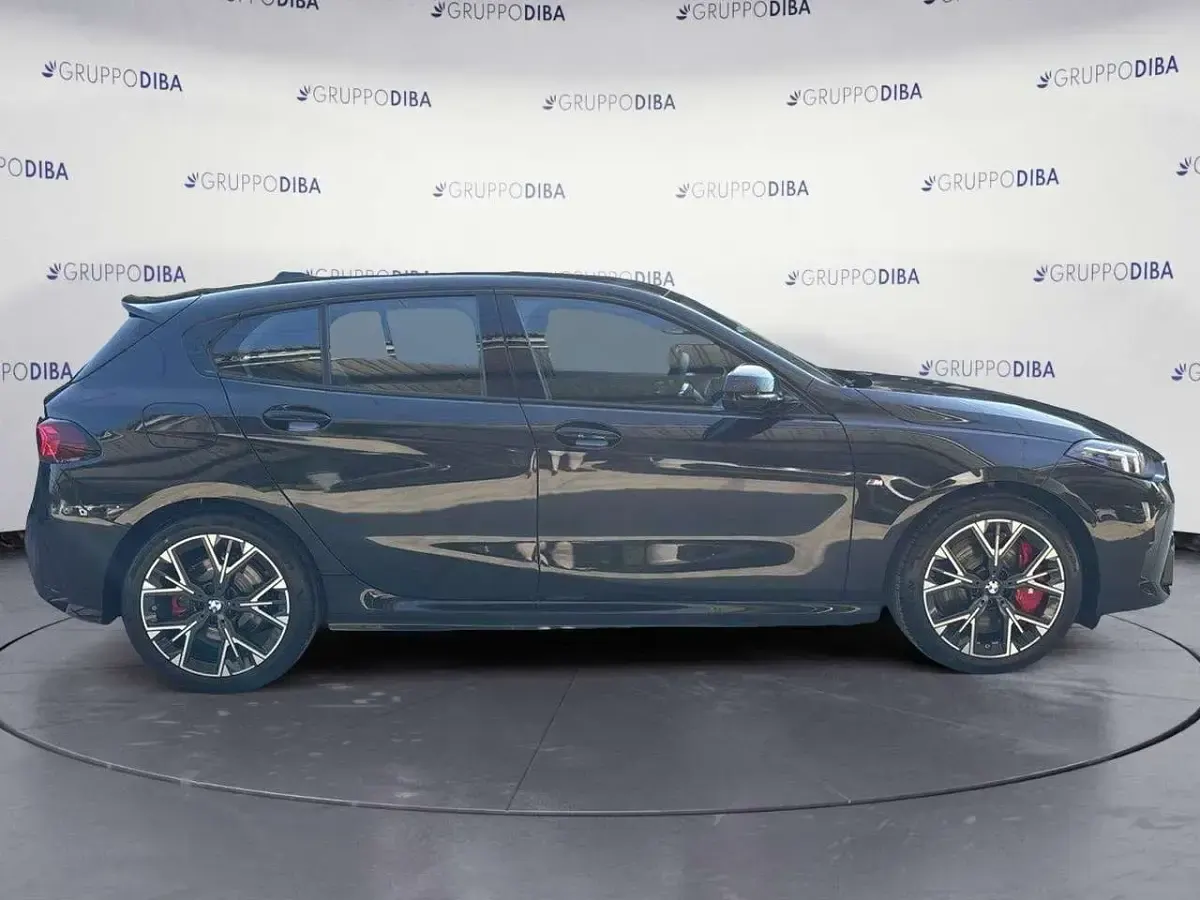 Usata BMW 120 M Sport 163 CV (119 kW) 2025 Nero Utilitaria
