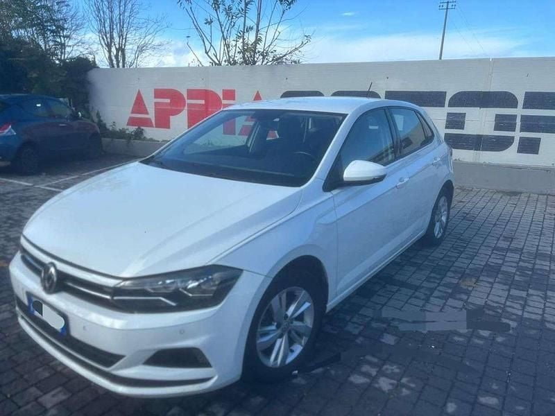 Usata VW Polo Trendline 65 CV (47 kW) 2019 Bianco Berlina