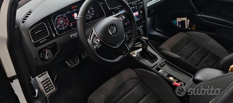Usata VW Golf VII Executive 115 CV (84 kW) 2018 Bianco Berlina