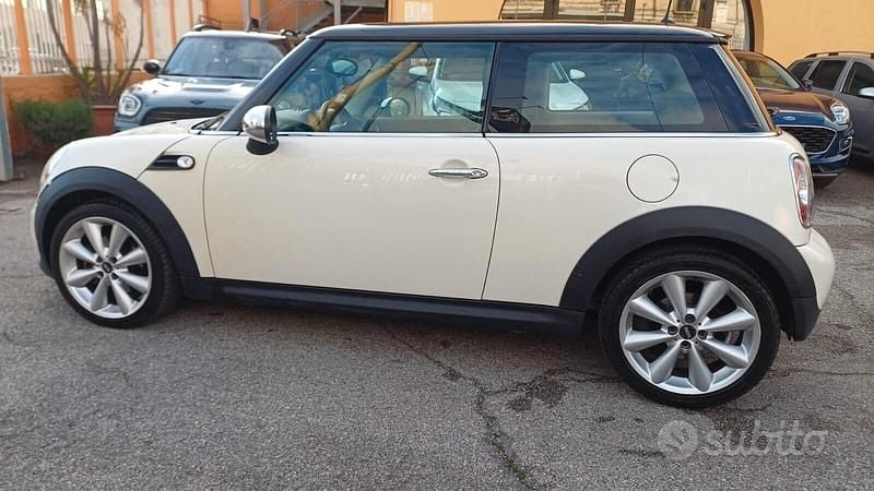 Occasion Mini Cooper D 111 PK (81 kW) 2011 Beige Hatchback