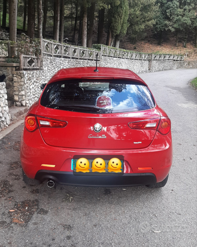 Usato 2015 Alfa Romeo Giulietta 1.6 Diesel 109 CV (13.500 €)