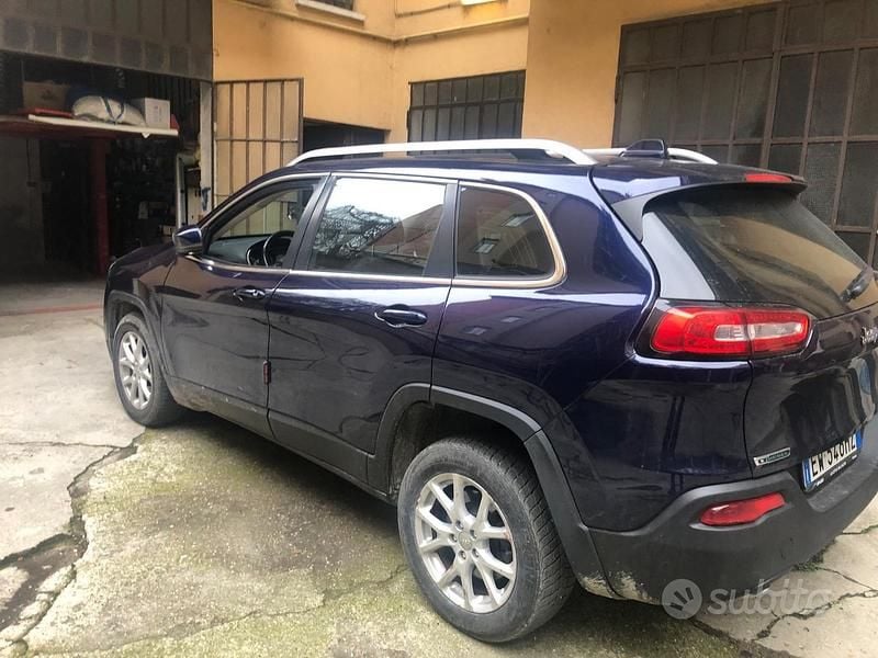 Usata Jeep Cherokee Longitude 140 CV (102 kW) 2014 Blu SUV