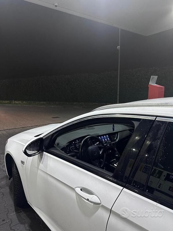 Usata Opel Insignia 2020 Bianco Station wagon