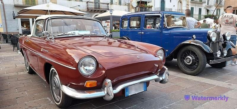 Usata Renault Caravelle 58 CV (42 kW) 1968 Rosso Cabrio