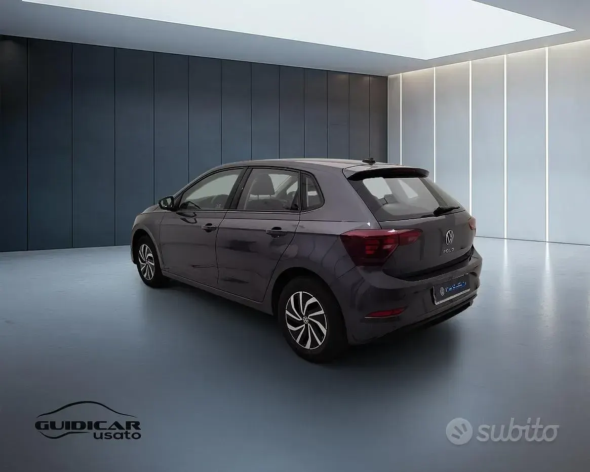 Usata VW Polo Life 95 CV (69 kW) 2025 Grigio Utilitaria
