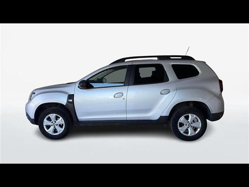 Usata Dacia Duster Comfort 110 CV (80 kW) 2018 Grigio chiaro SUV