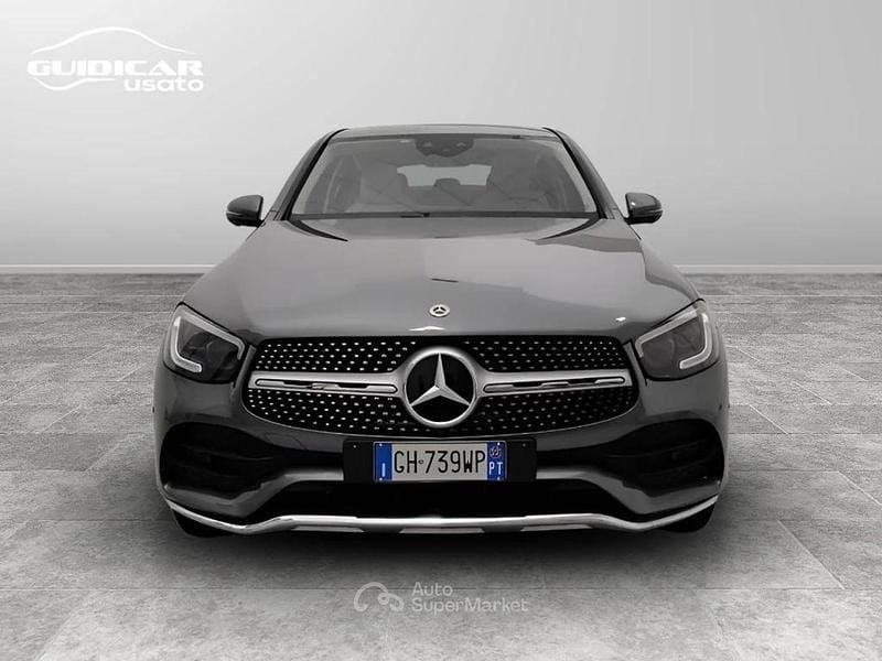Usata Mercedes GLC300e Premium Plus 306 CV (225 kW) 2022 Grigio mettalizato Coupé