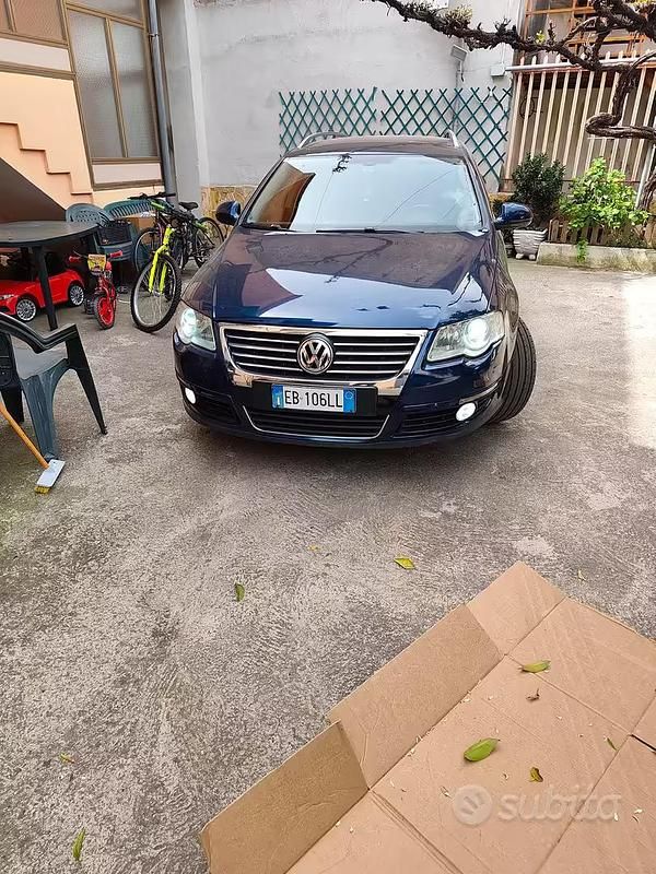 Usata VW Passat 2011 Blu Station wagon