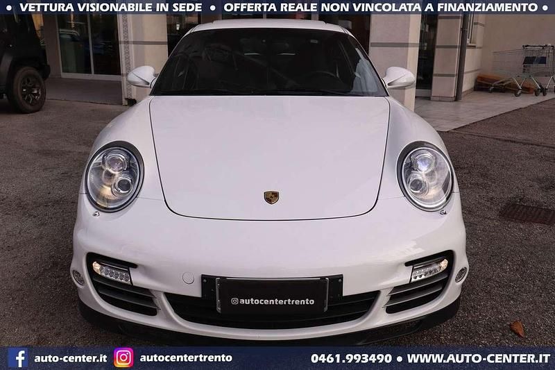 Usata Porsche 997 530 CV (389 kW) 2011 Bianco Coupé