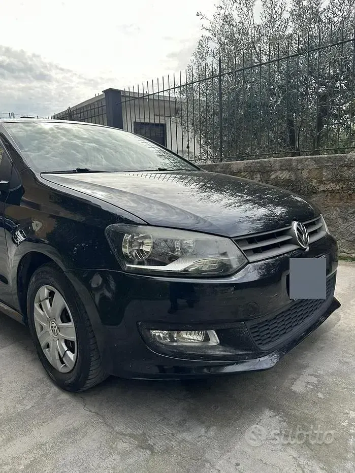 Usata VW Polo 69 CV (50 kW) 2013 Nero Utilitaria