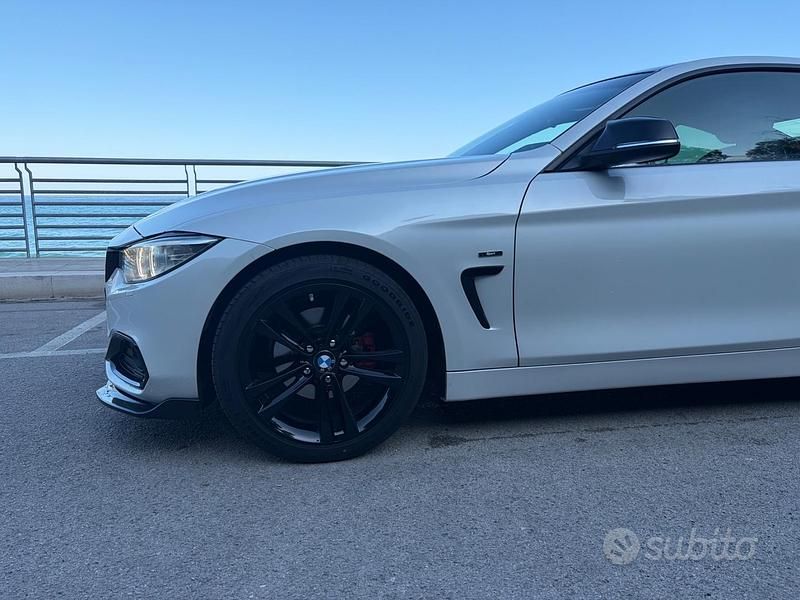 Usata BMW 420 Coupé Sport Line 185 CV (136 kW) 2014 Bianco Coupé