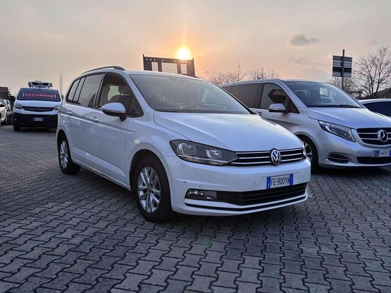 Usata VW Touran Comfortline 116 CV (85 kW) 2016 Bianco Monovolume