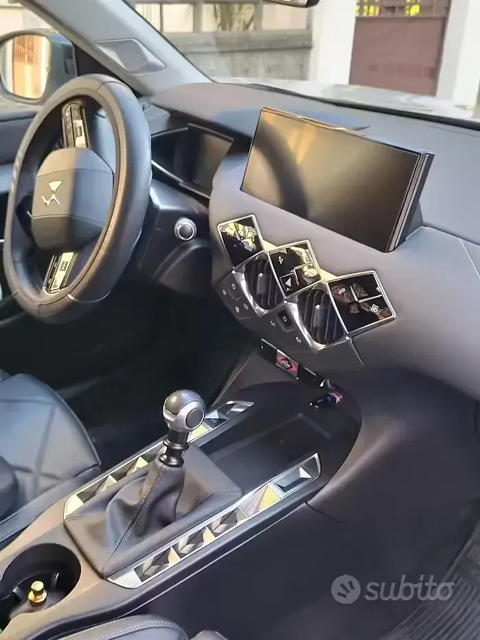 Usata DS Automobiles DS3 Crossback 101 CV (74 kW) 2022 Grigio SUV