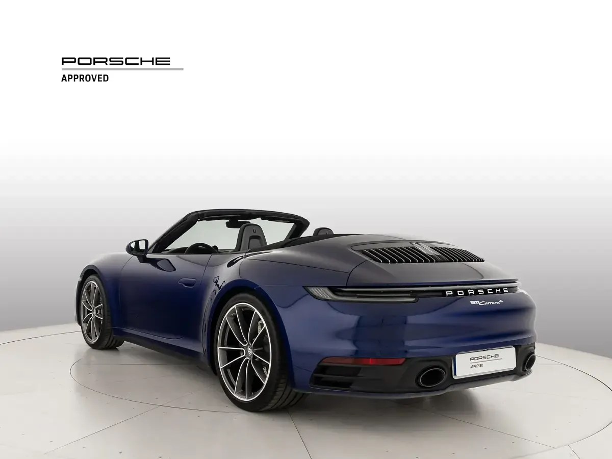 Usata Porsche 911 Carrera 4 Cabriolet 2023 Blu genziana metallizzato/capote nera Cabrio