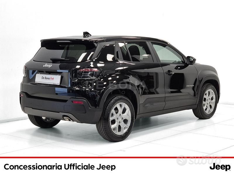 Usata Jeep Avenger Longitude 101 CV (74 kW) 2024 Nero SUV