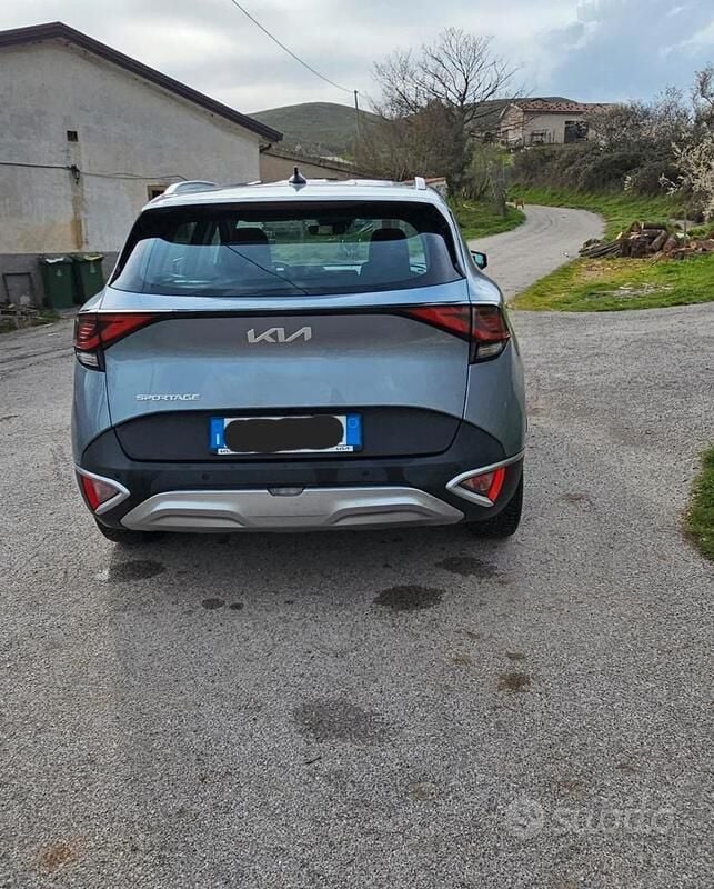 Usata Kia Sportage 136 CV (100 kW) 2023 Grigio SUV