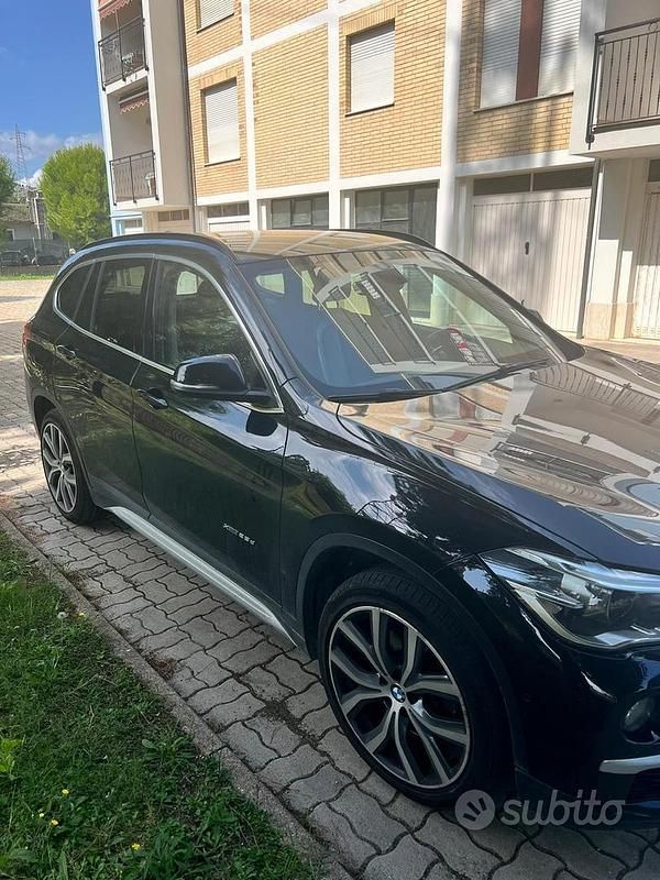 Usata BMW X1 218 CV (160 kW) 2016 SUV