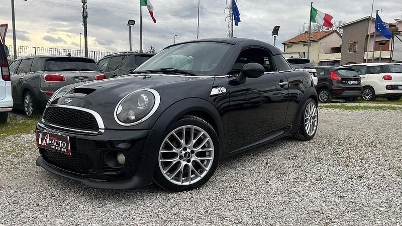 Nero Usata 2013 Mini Cooper SD Due volumi | 9990 € (Cara) - Immagine 1/4