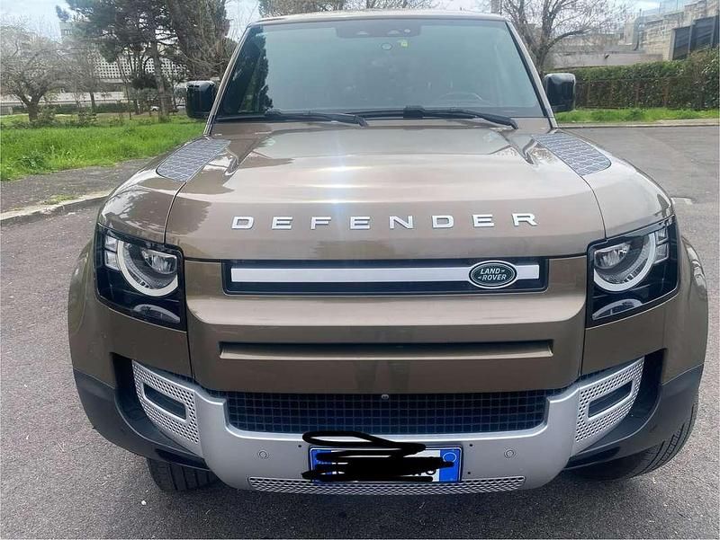 Usata Land Rover Defender 241 CV (177 kW) 2021 SUV
