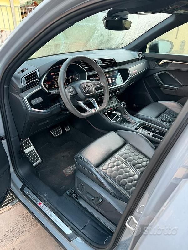 Usata Audi RS Q3 Comfort 400 CV (294 kW) 2023 Grigio SUV