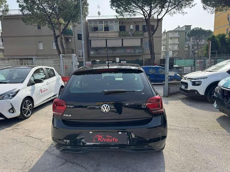 Usata VW Polo Comfortline 80 CV (58 kW) 2018 Nero Utilitaria