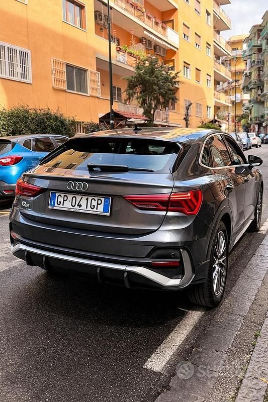 Usata Audi Q3 Sportback Design 150 CV (110 kW) 2023 Grigio SUV