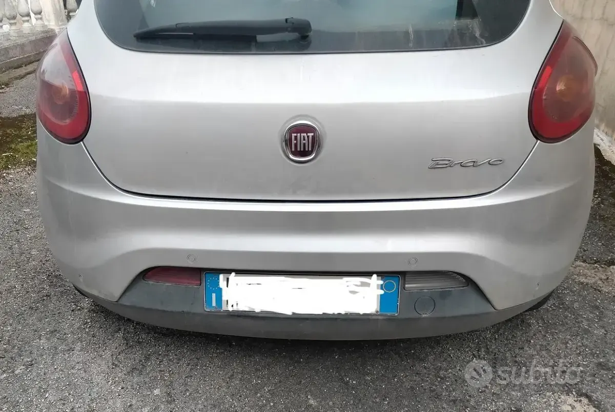 Usata Fiat Bravo 120 CV (88 kW) 2013 Grigio Utilitaria
