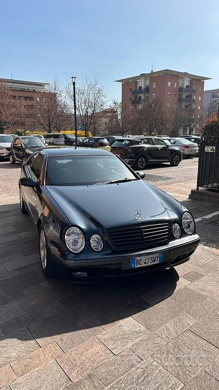 Usata Mercedes CLK200 192 CV (141 kW) 1997 Blu