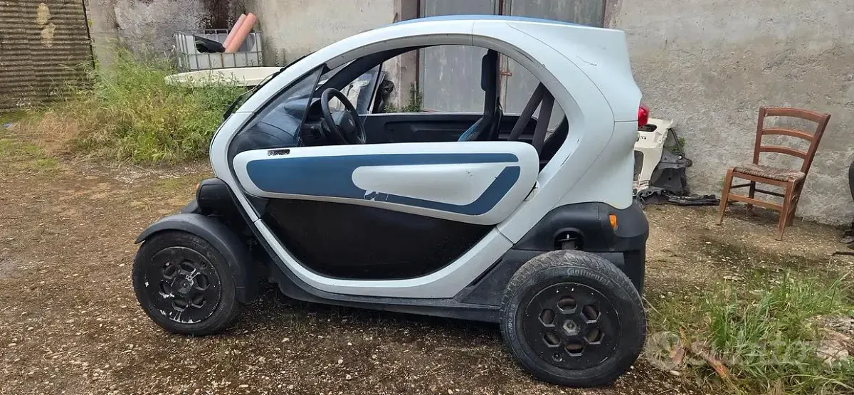 Usata Renault Twizy 12 kW (17 CV) 2013 Bianco Utilitaria