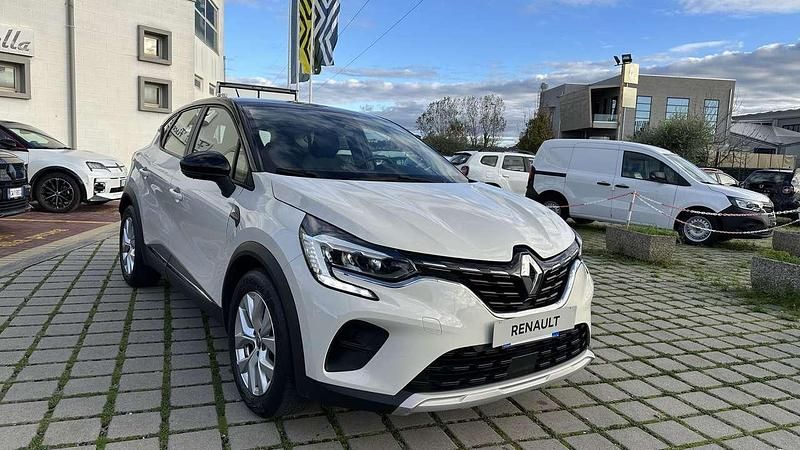 Usata Renault Captur Zen 101 CV (74 kW) 2020 Bianco SUV