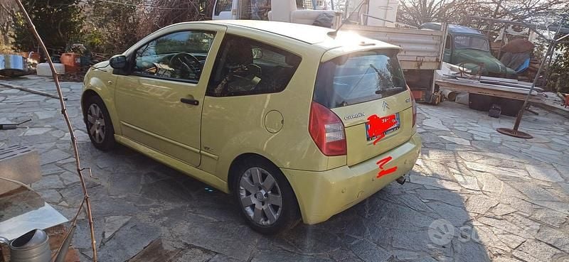 Usata Citroën C2 VTR Sport 70 CV (51 kW) 2007 Giallo Utilitaria