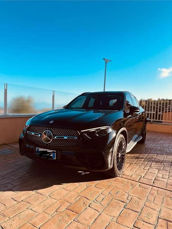 Usata Mercedes GLC300e AMG 269 CV (197 kW) 2024 SUV