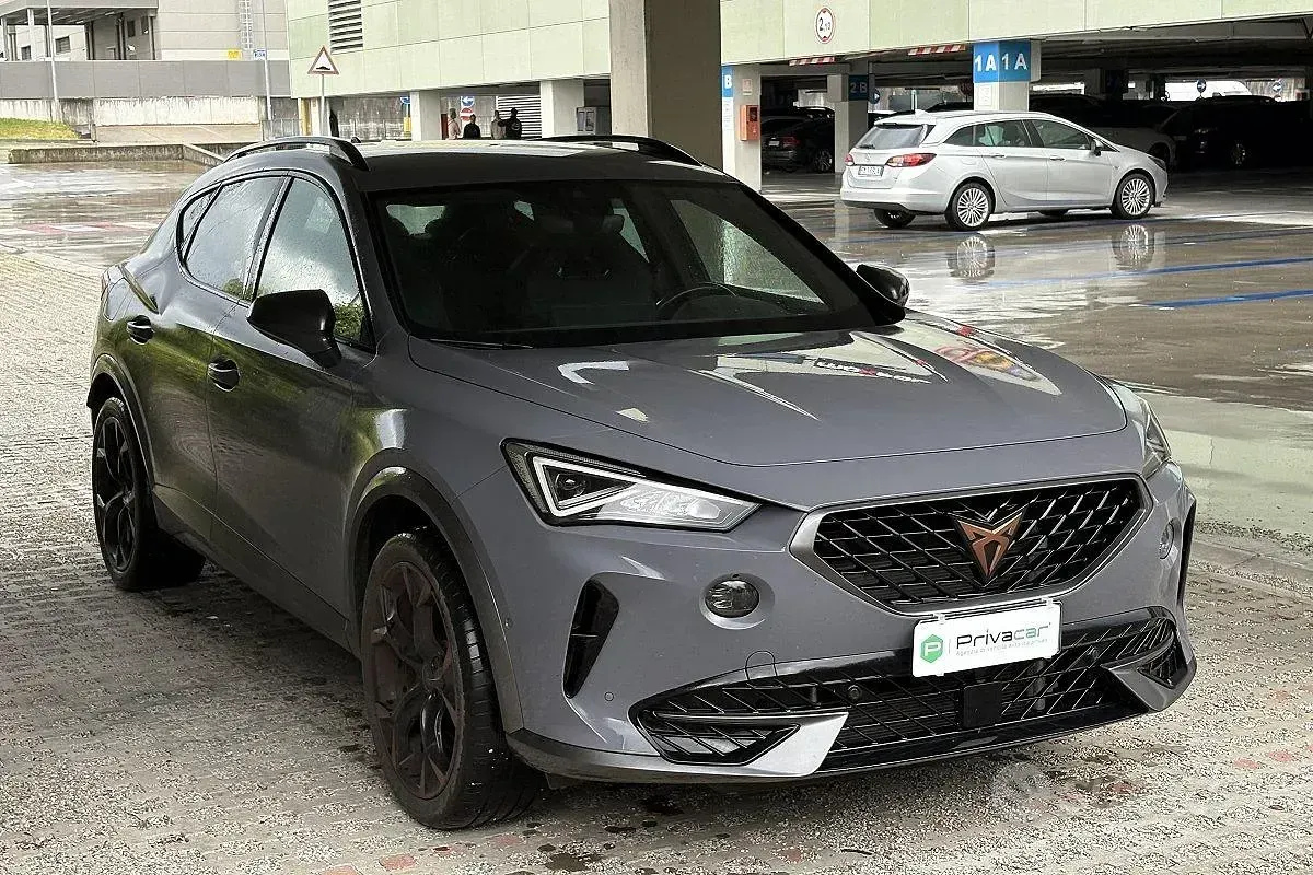 Usata Cupra Formentor 150 CV (110 kW) 2024 Grigio SUV