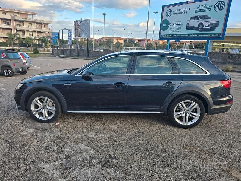 Usata Audi A4 Allroad Business 190 CV (139 kW) 2017 Blu/azzurro Station wagon