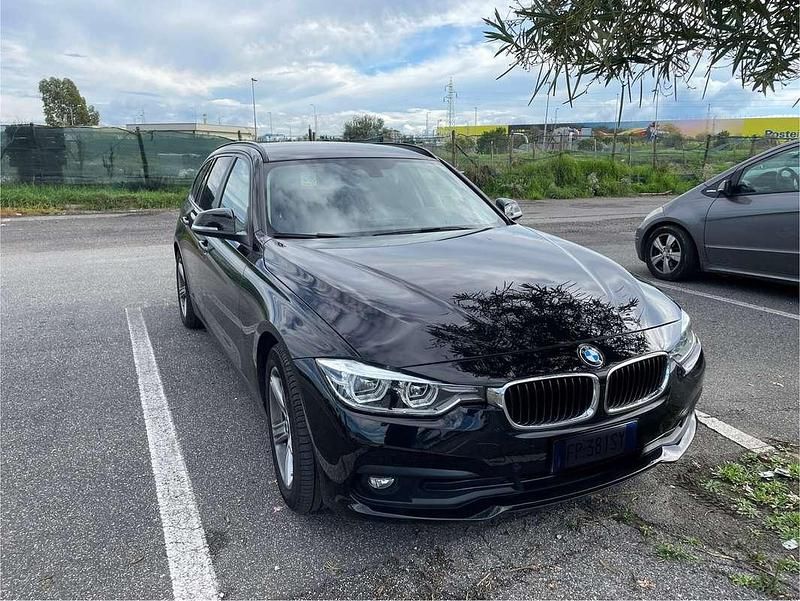 Usata BMW 316 Advantage 116 CV (85 kW) 2018 Nero Station wagon