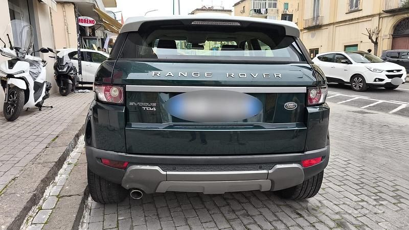 Usata Land Rover Range Rover evoque Dynamic 150 CV (110 kW) 2014 Verde SUV