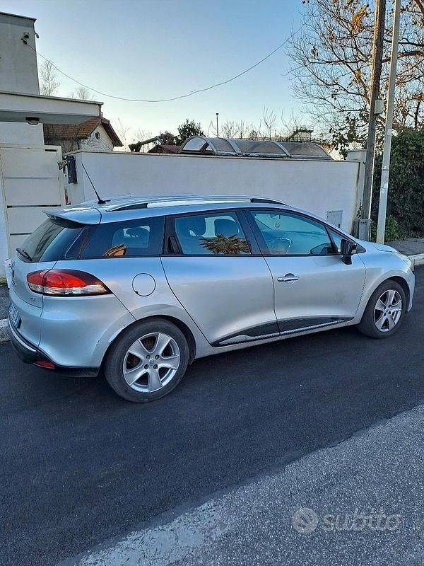 Usata Renault Clio GrandTour 75 CV (55 kW) 2015 Station wagon