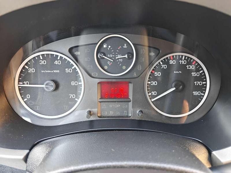 Usata Peugeot TePee Access 92 CV (67 kW) 2012 Beige Station wagon