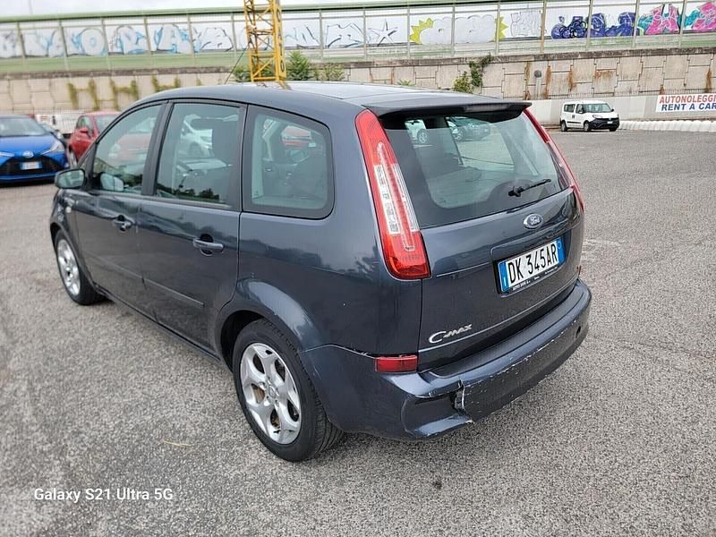 Usata Ford C-MAX Ghia 110 CV (80 kW) 2007 Grigio Monovolume