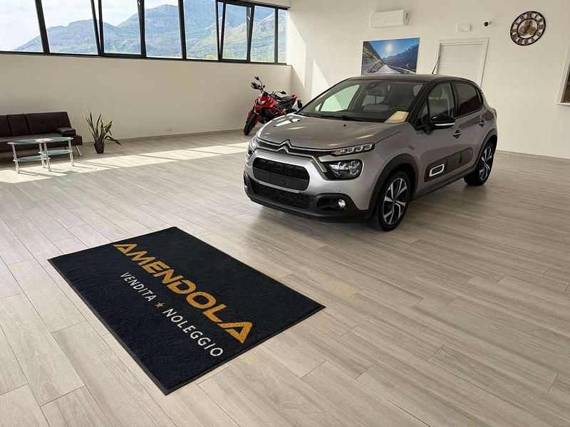 Grigio Usata 2022 Citroën C3 PureTech Due volumi | 12.700 € (Buon prezzo) - Immagine 1/4