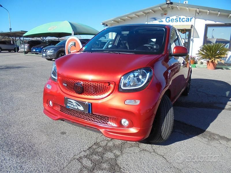 Usata Smart ForFour Brabus Xclusive 109 CV (80 kW) 2018 Rosso Utilitaria