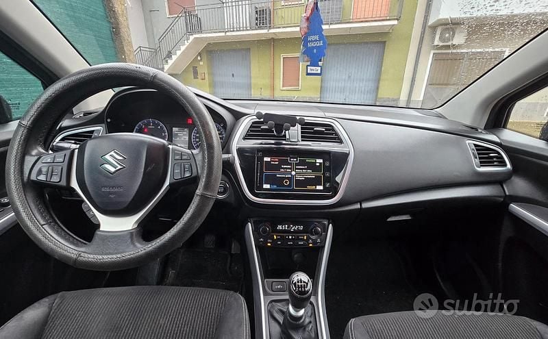 Usata Suzuki SX4 S-Cross 120 CV (88 kW) 2018 Blu SUV