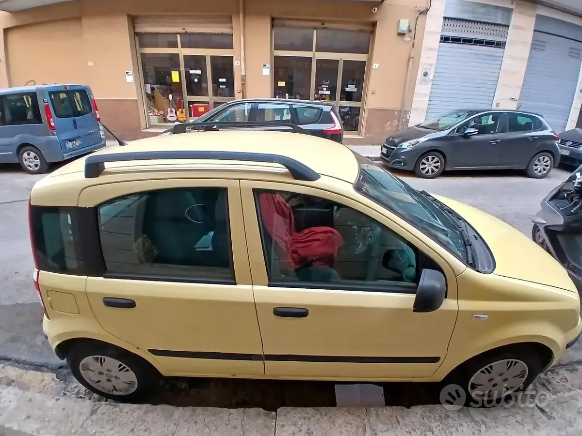 Usata Fiat Panda 60 CV (44 kW) 2010 Giallo Utilitaria