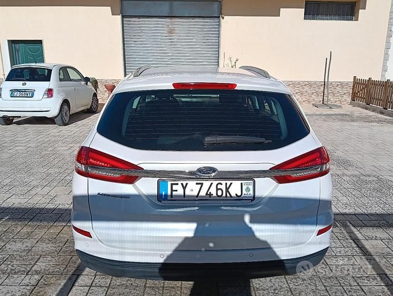 Occasion Ford Mondeo Business Edition 150 ch (110 kW) 2019 Blanc Break
